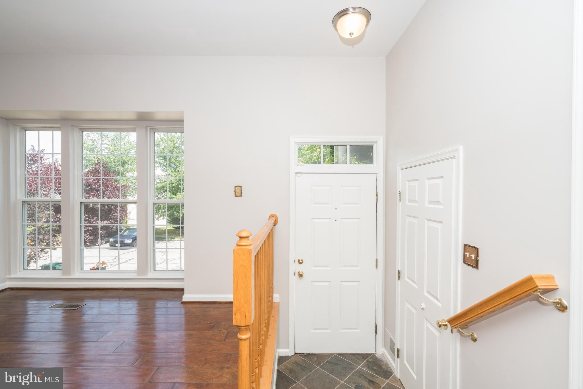 RIVER OAKS - Residential