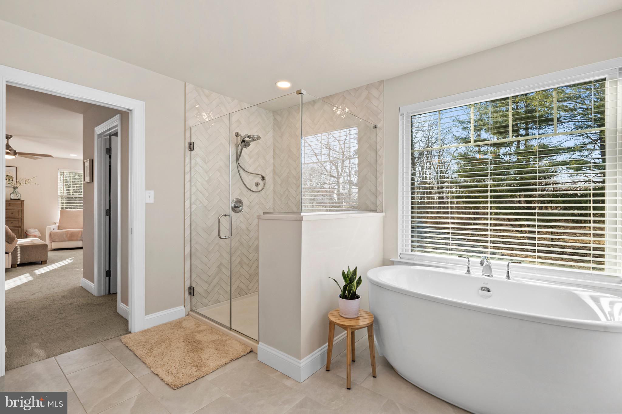 NON AVAILABLE - Residential