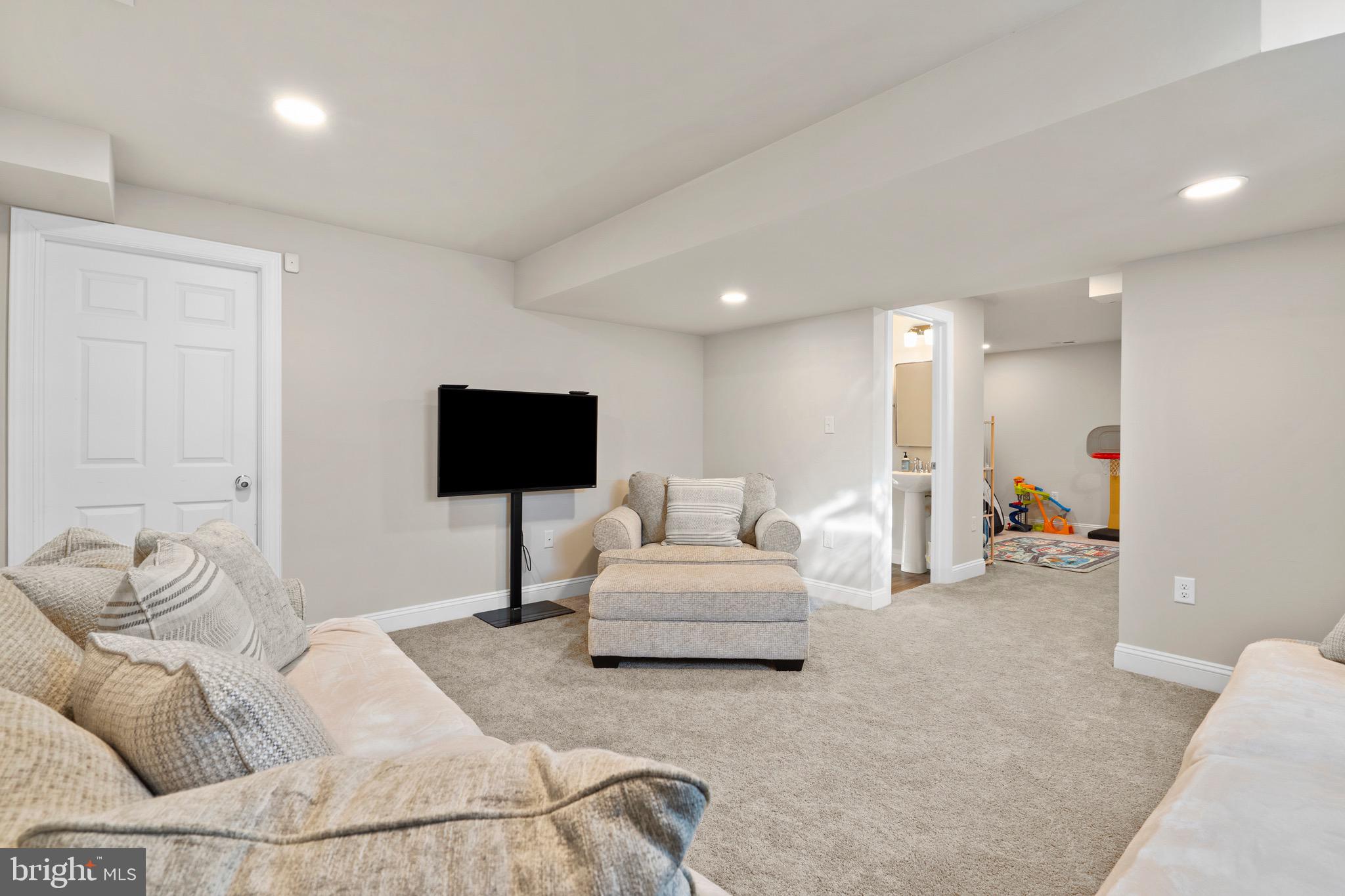 NON AVAILABLE - Residential