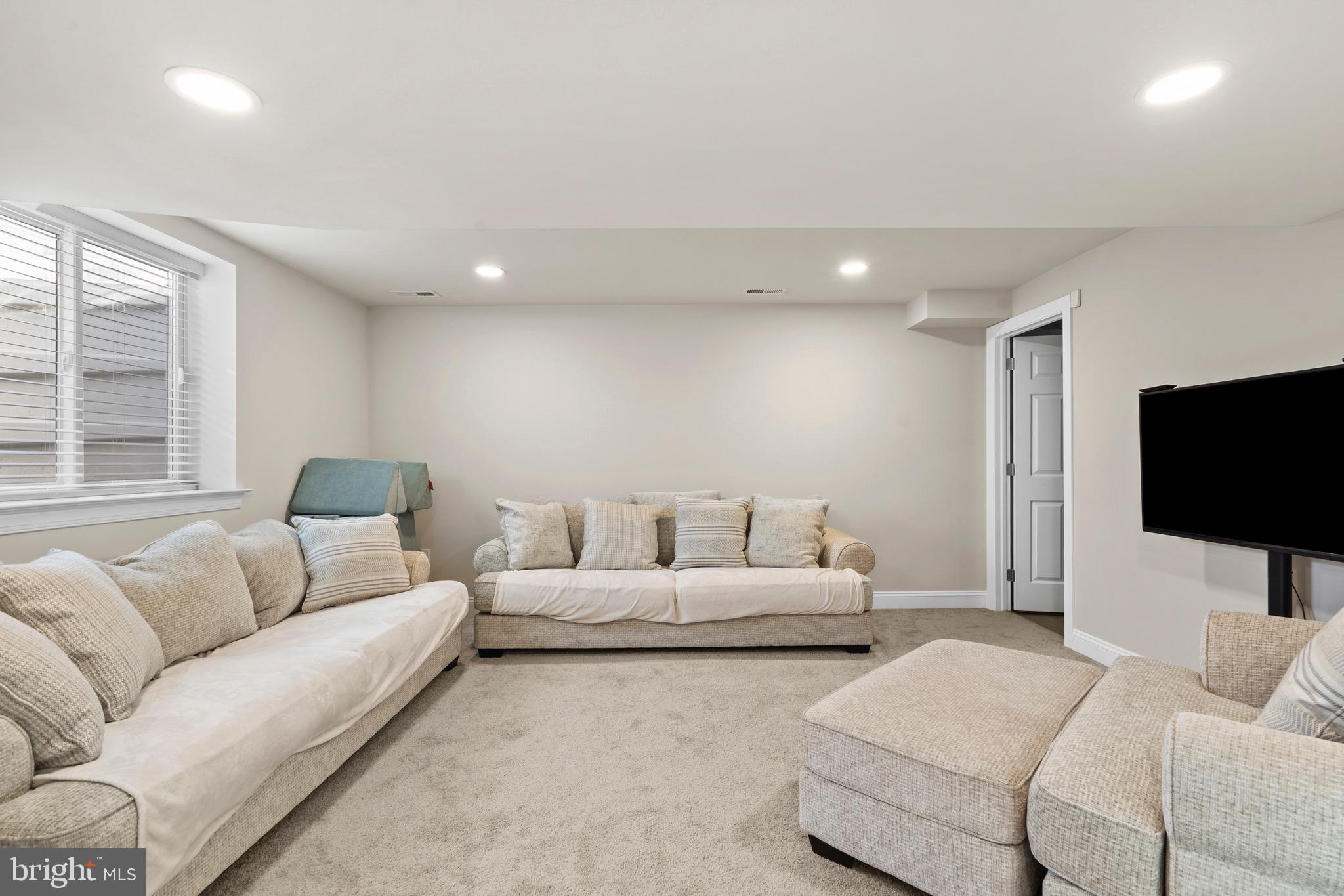 NON AVAILABLE - Residential