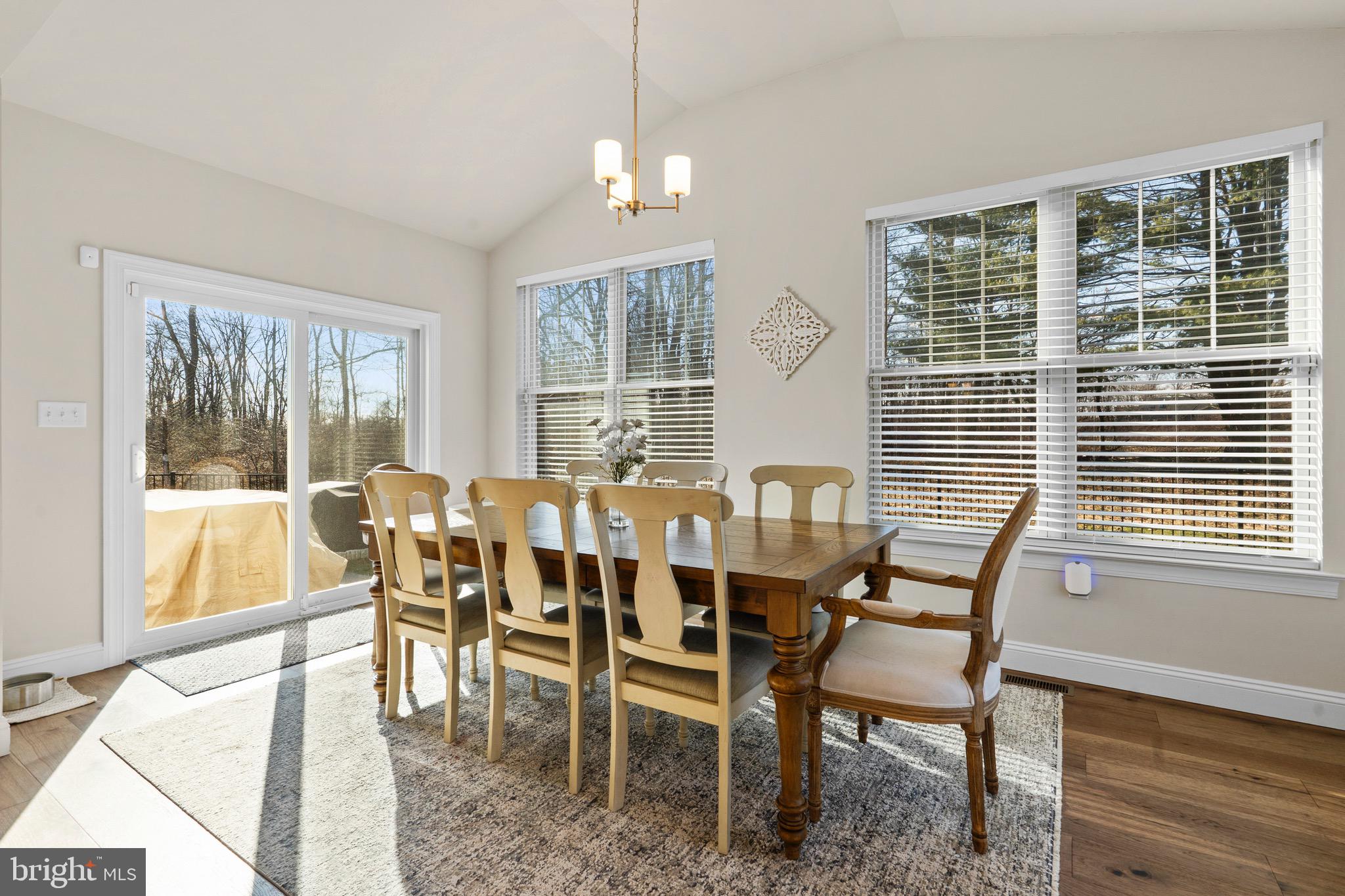 NON AVAILABLE - Residential