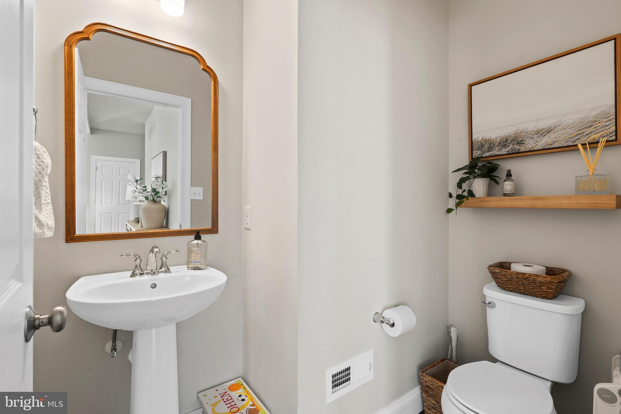 NON AVAILABLE - Residential