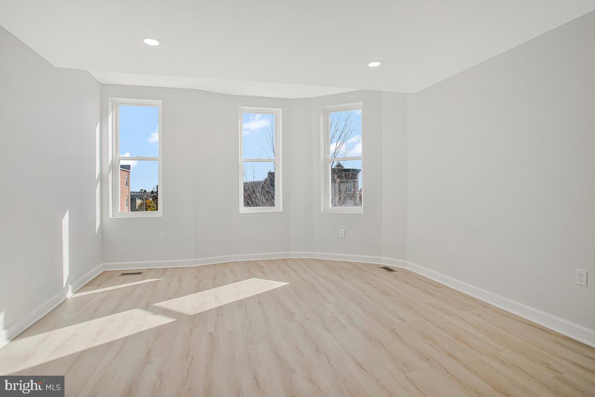 RESERVOIR HILL - Residential