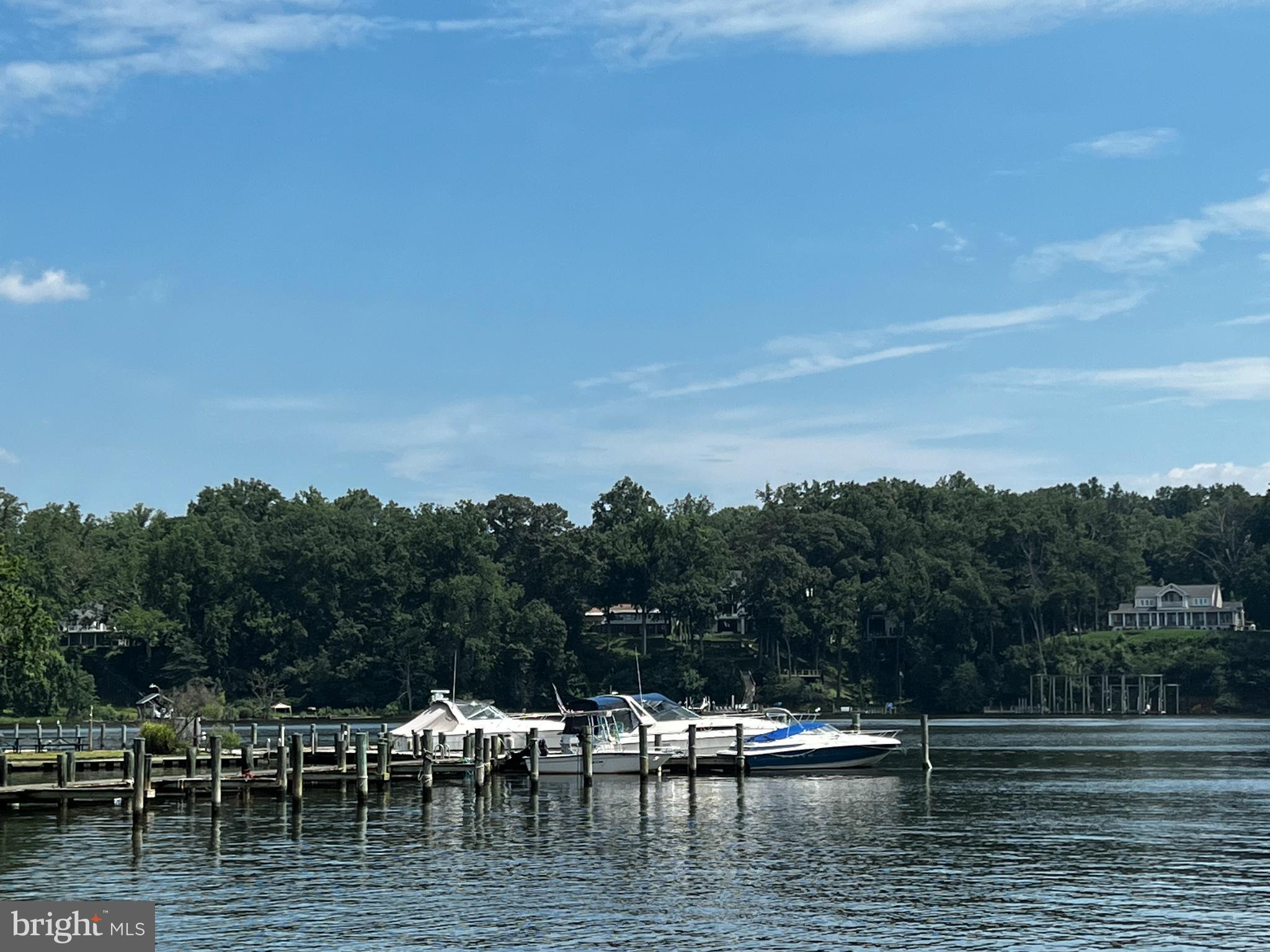 PORT ISLE - Residential