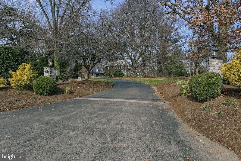 MILLERSVILLE - Residential