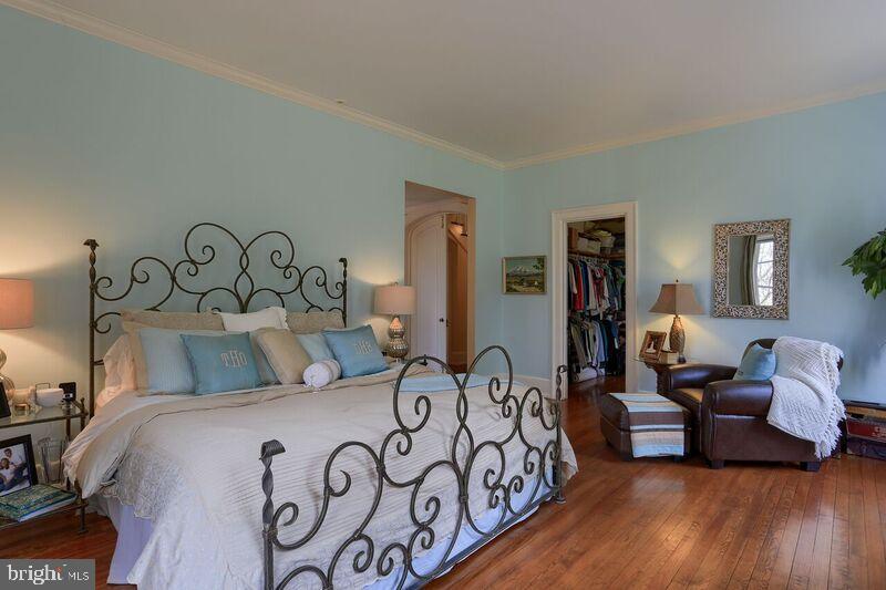 MILLERSVILLE - Residential