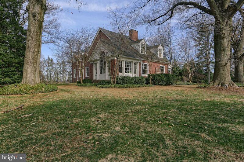 MILLERSVILLE - Residential