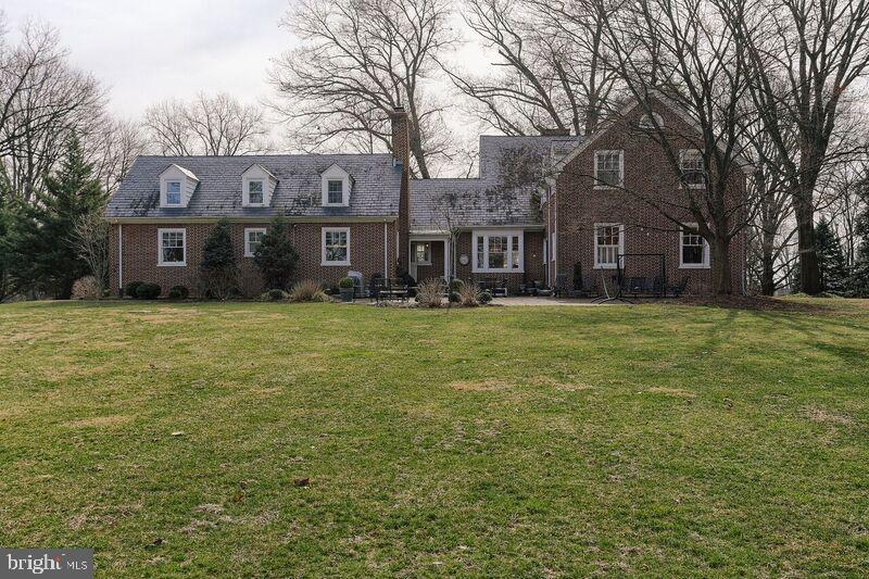 MILLERSVILLE - Residential