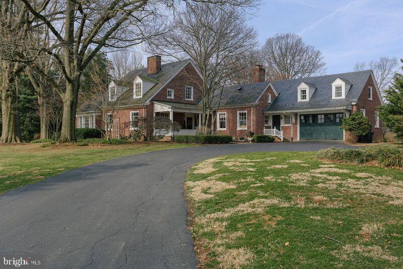 MILLERSVILLE - Residential