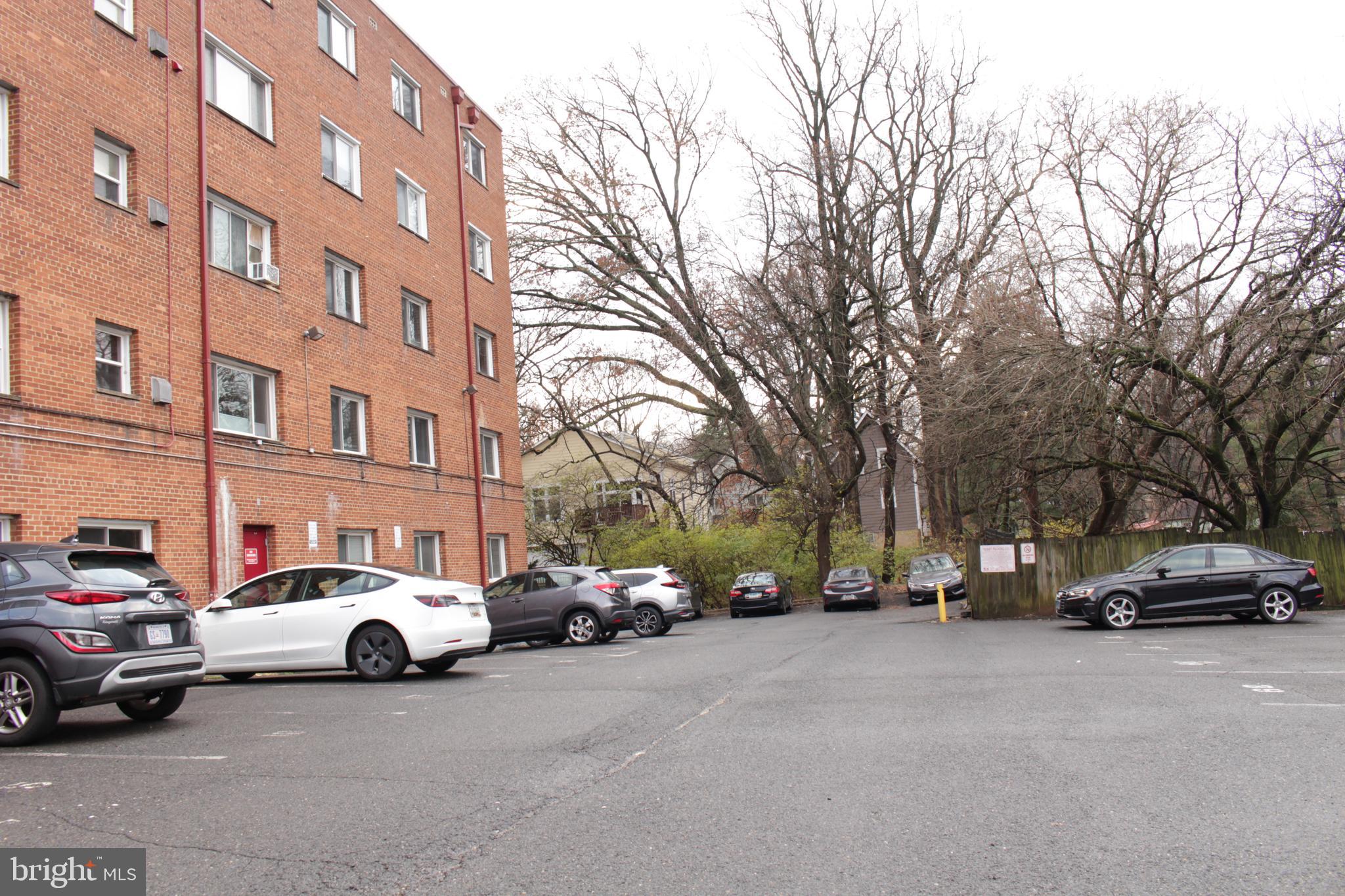 THE SHERWOOD - Residential