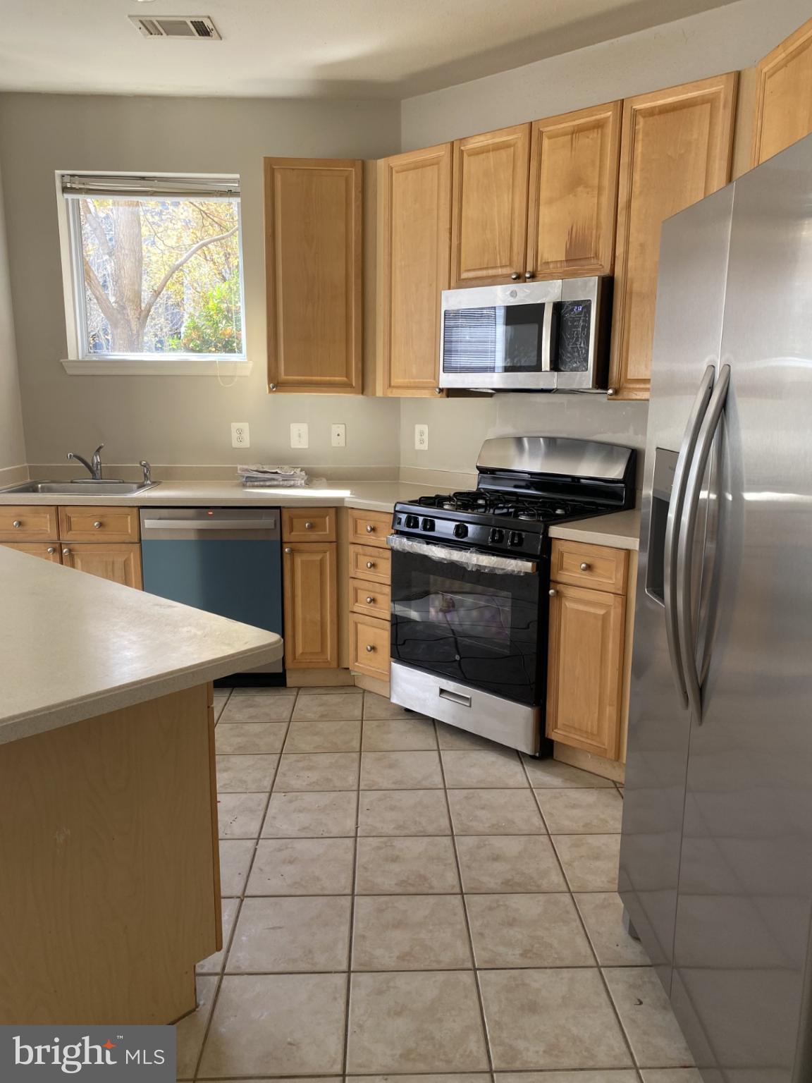 ACADIA - Residential Lease