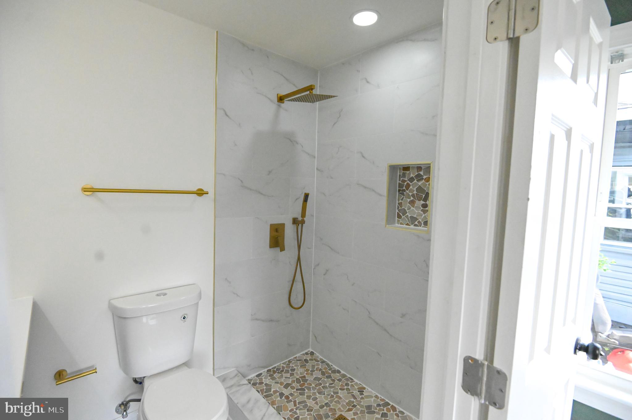 TURNER STATION - Residential