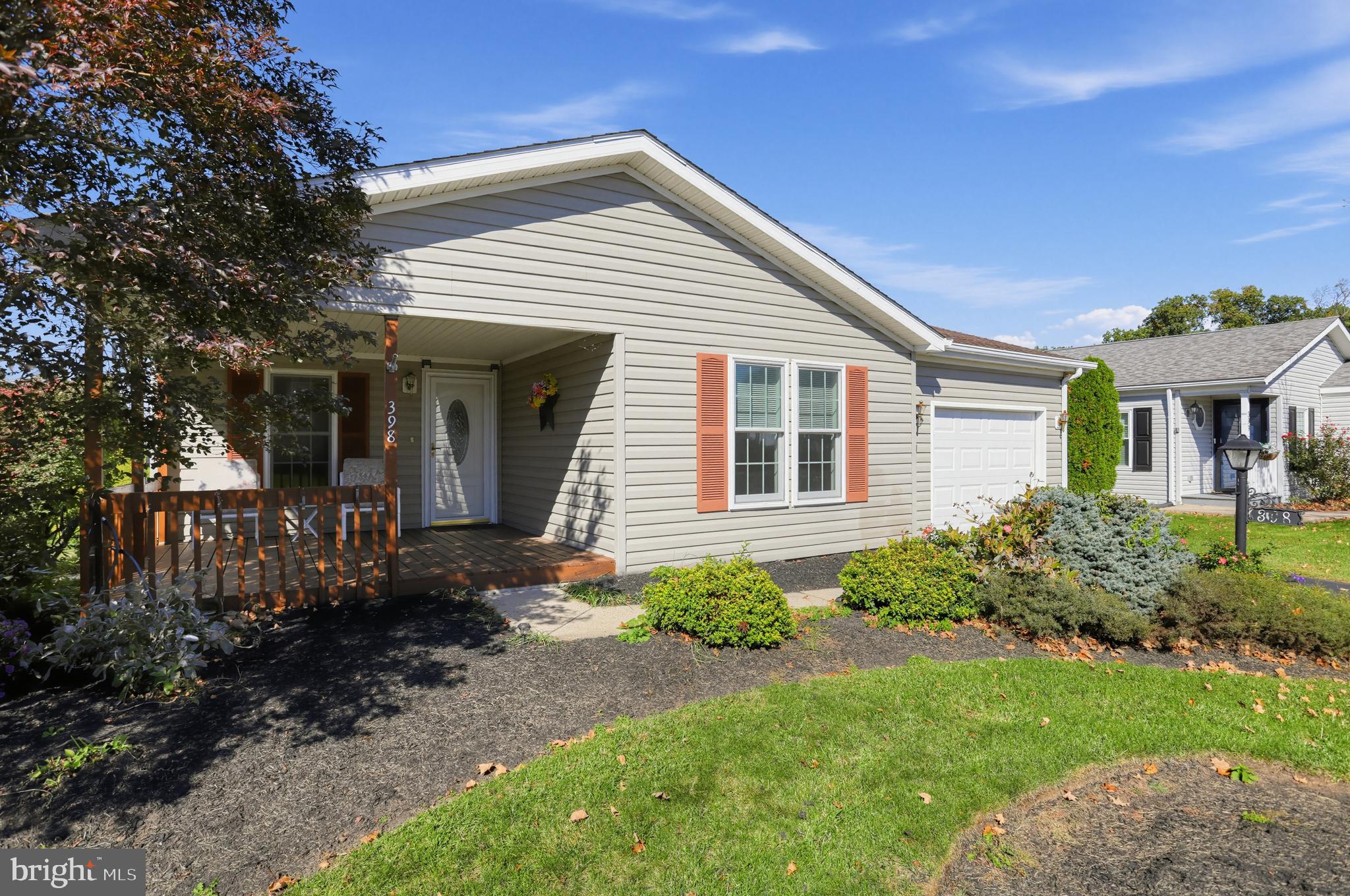 398 SPRING MEADOW CIRCLE