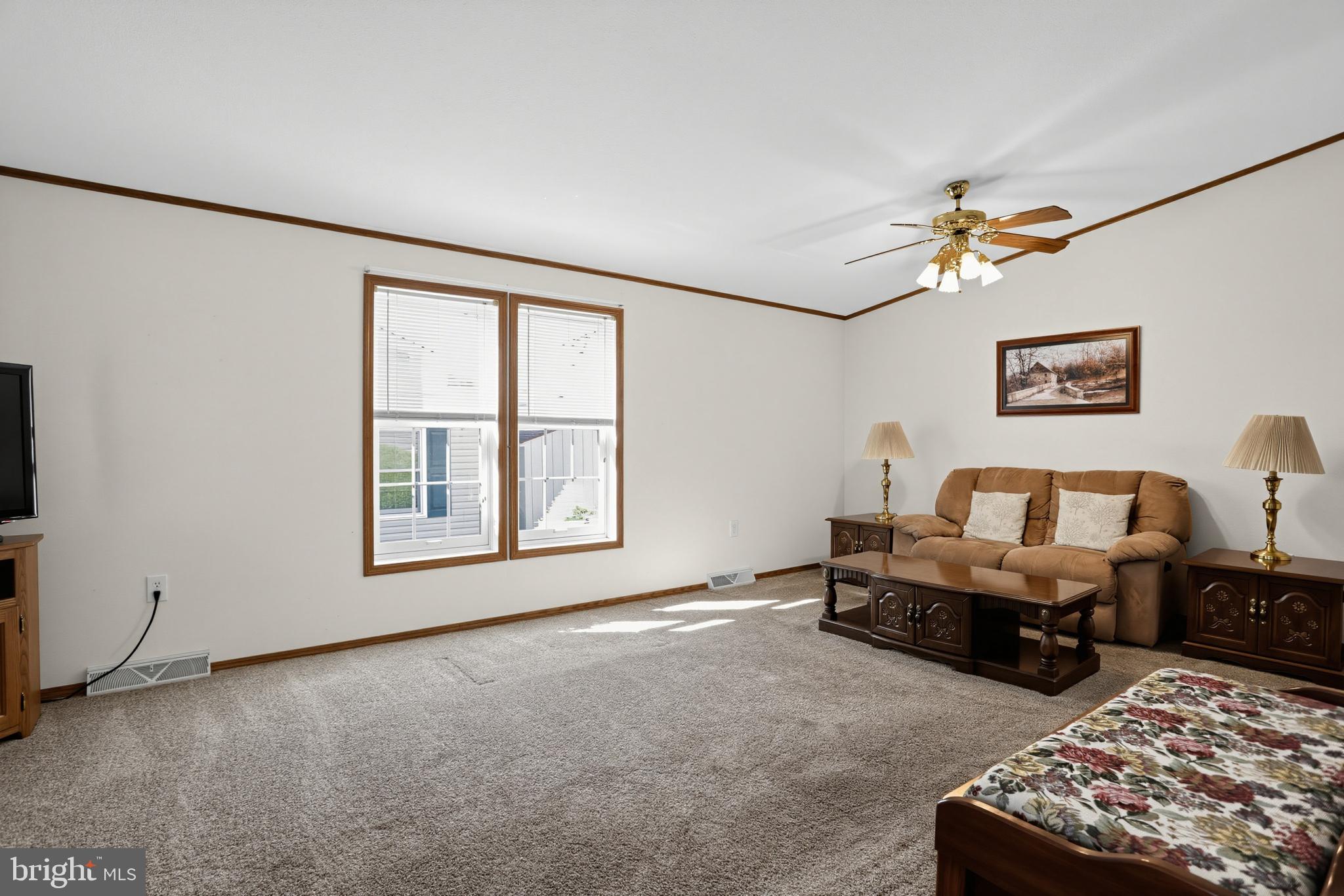 398 SPRING MEADOW CIRCLE