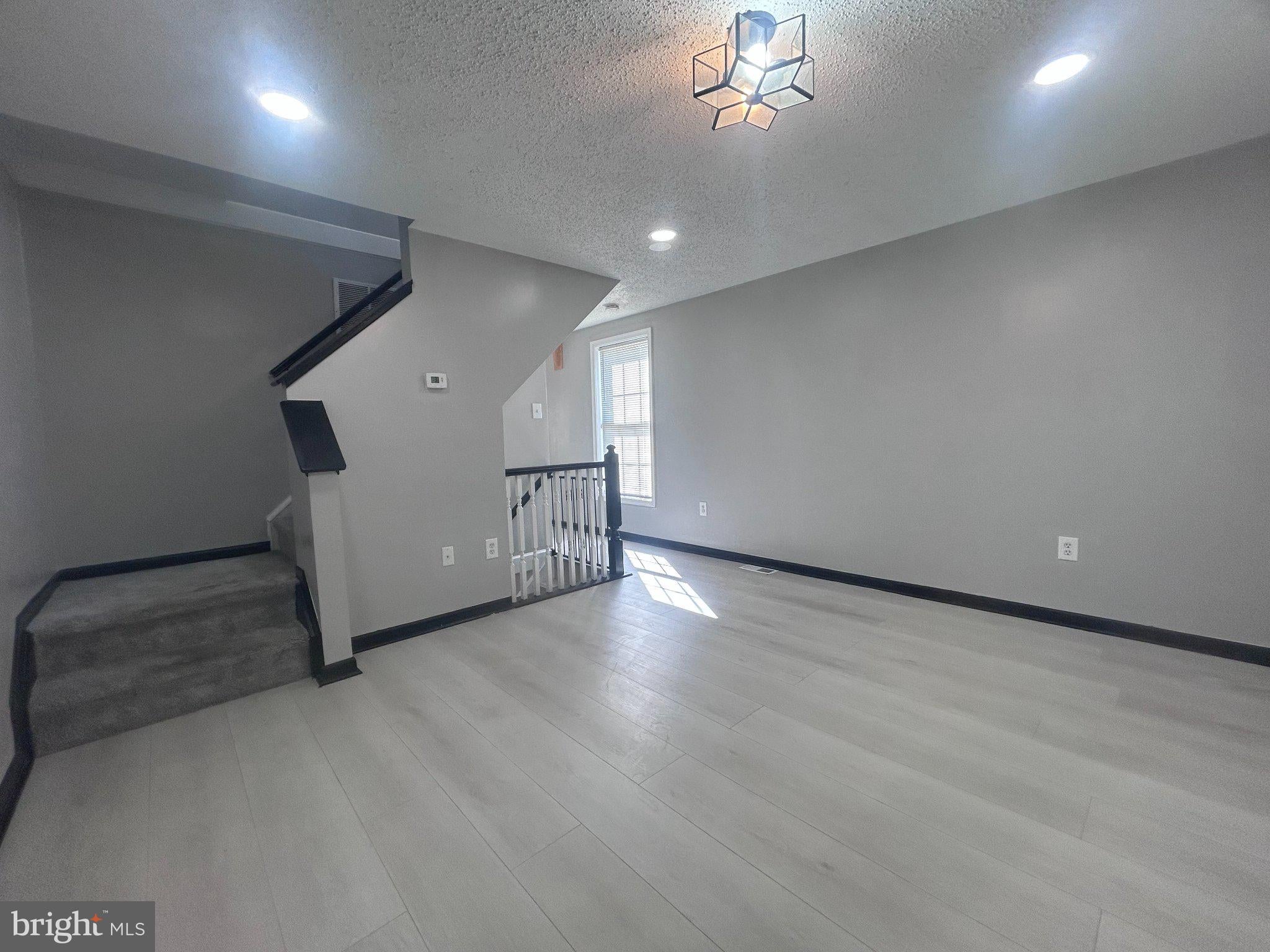 1101 SOMERSET STREET