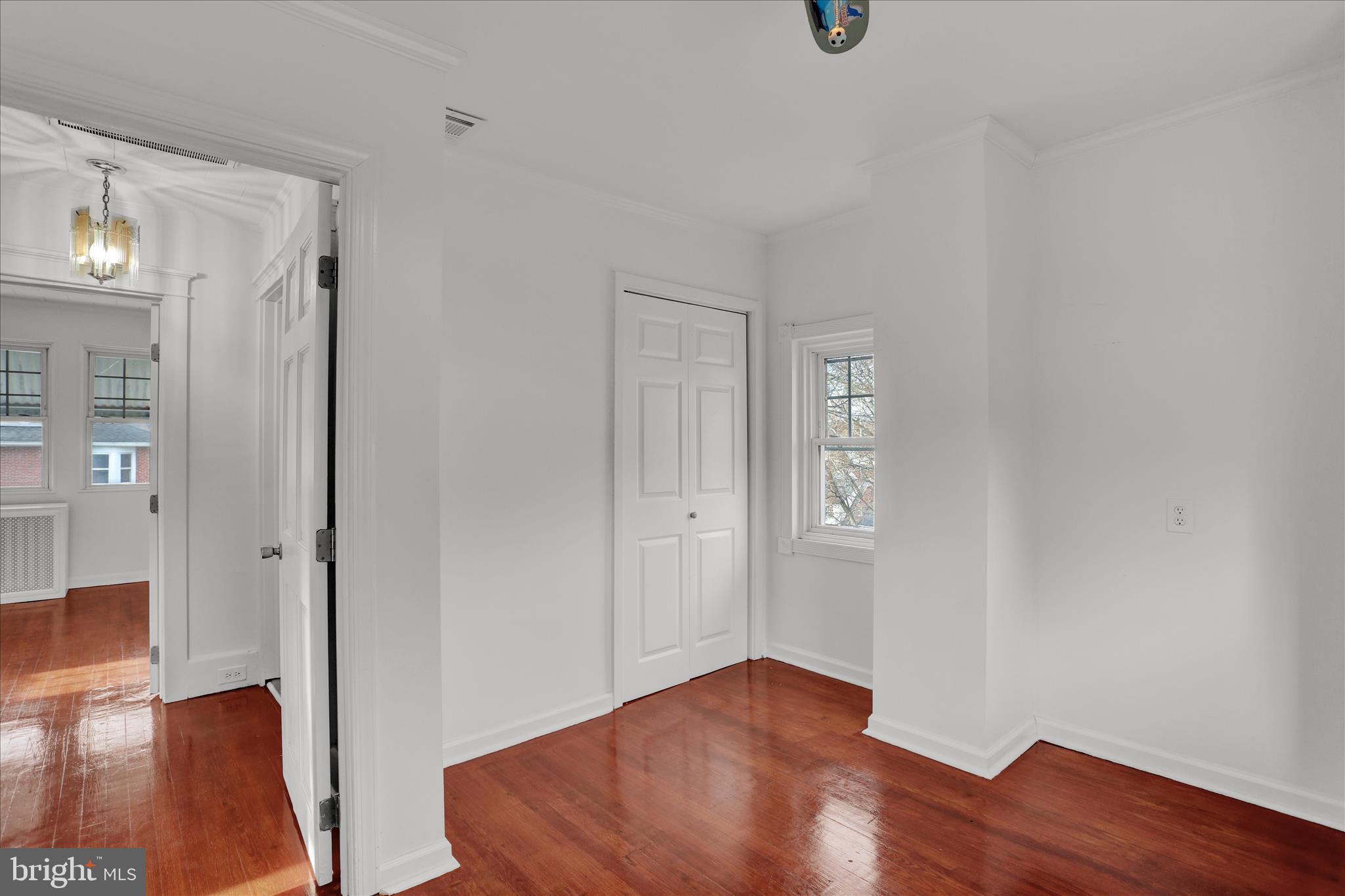 SHILLINGTON - Residential