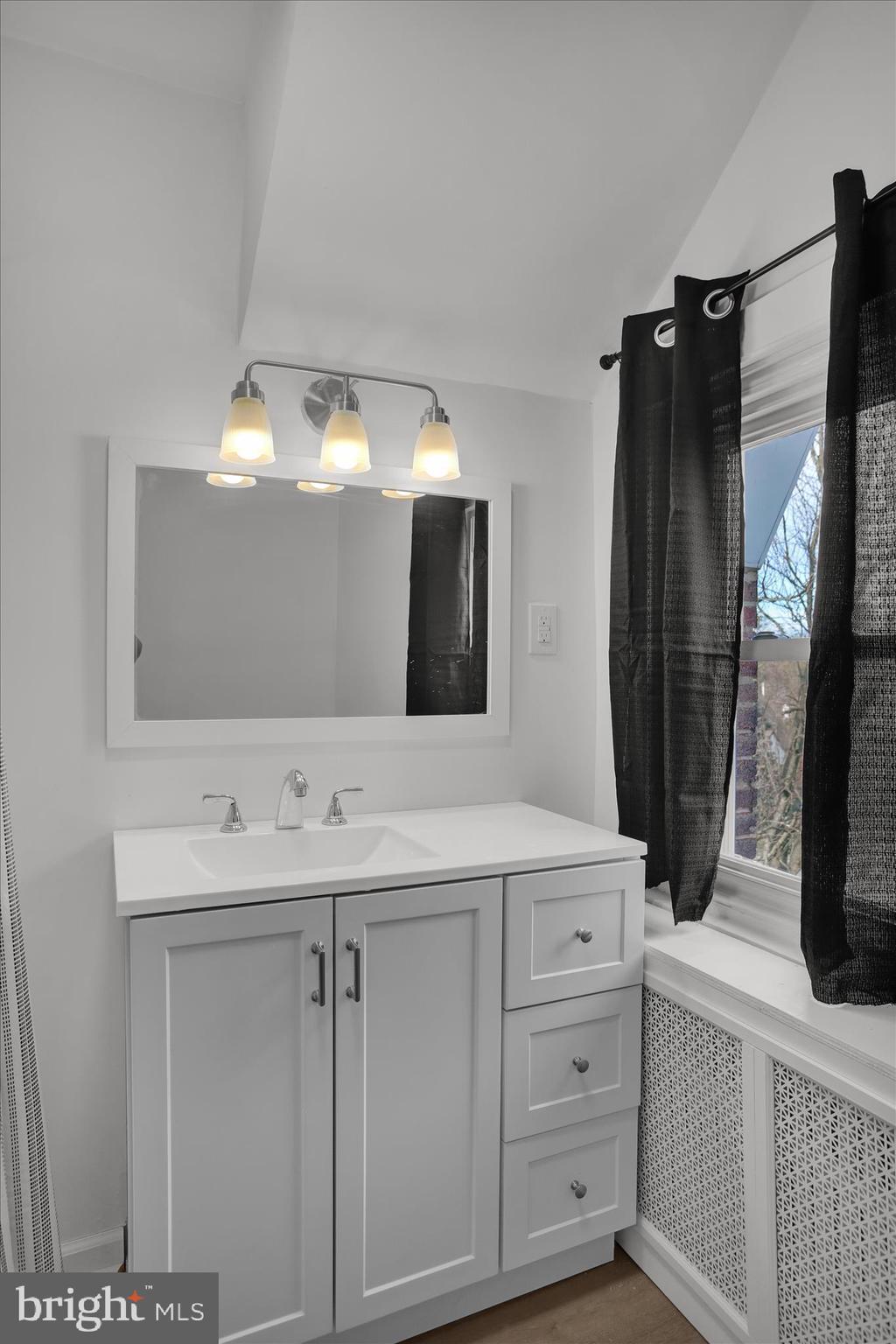 SHILLINGTON - Residential