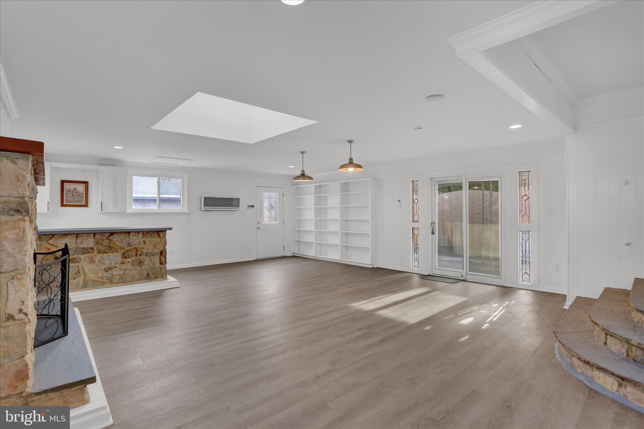 SHILLINGTON - Residential