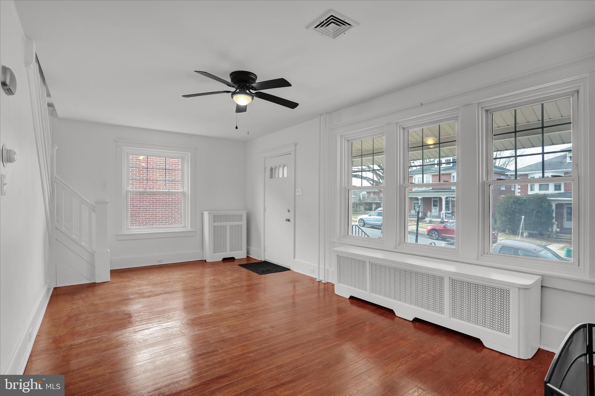 SHILLINGTON - Residential