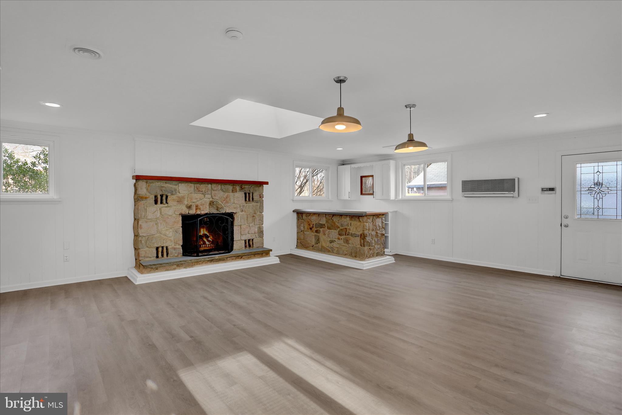 SHILLINGTON - Residential