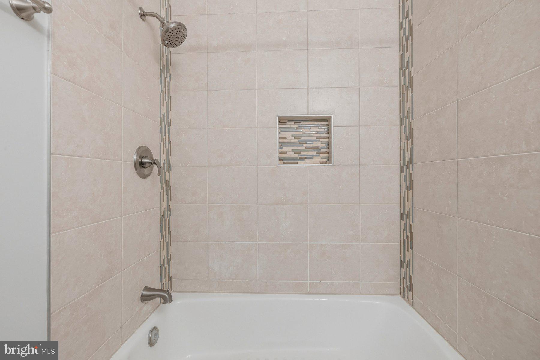 KEENE MILL VILLAGE - Residential