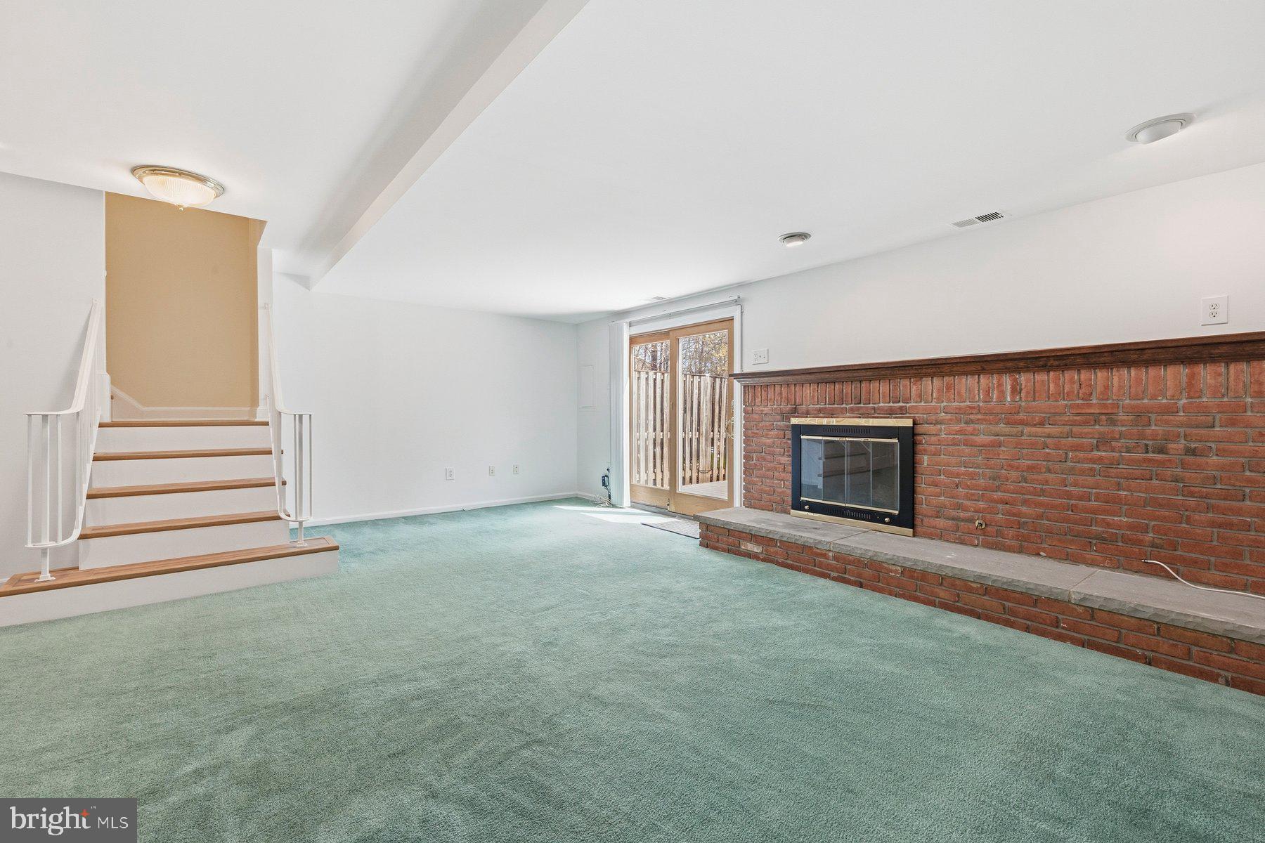 KEENE MILL VILLAGE - Residential