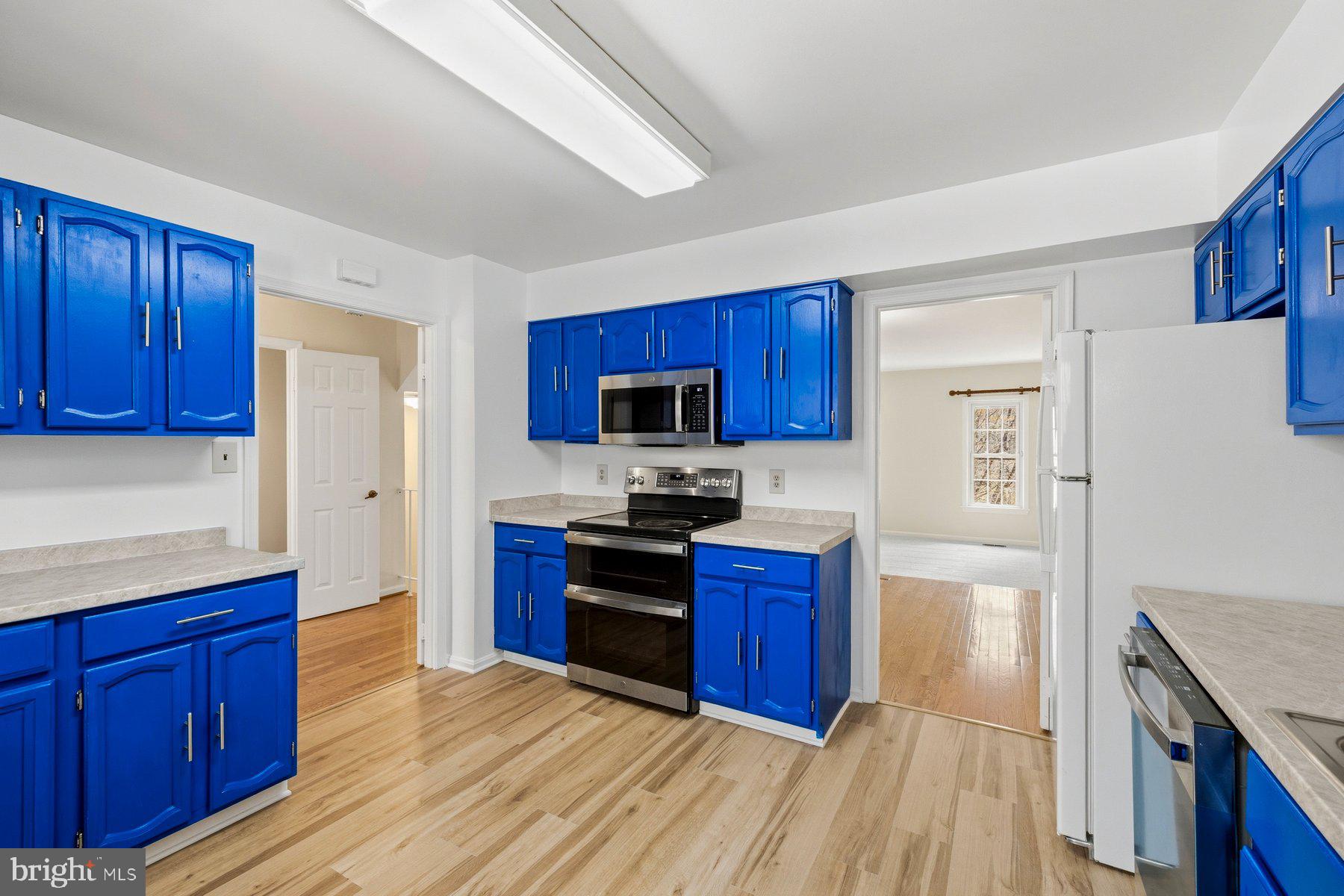 KEENE MILL VILLAGE - Residential