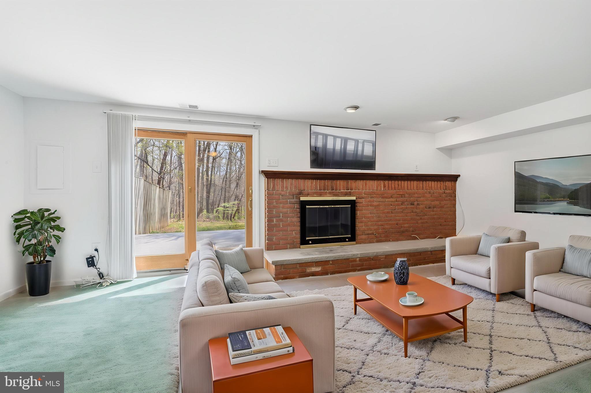 KEENE MILL VILLAGE - Residential