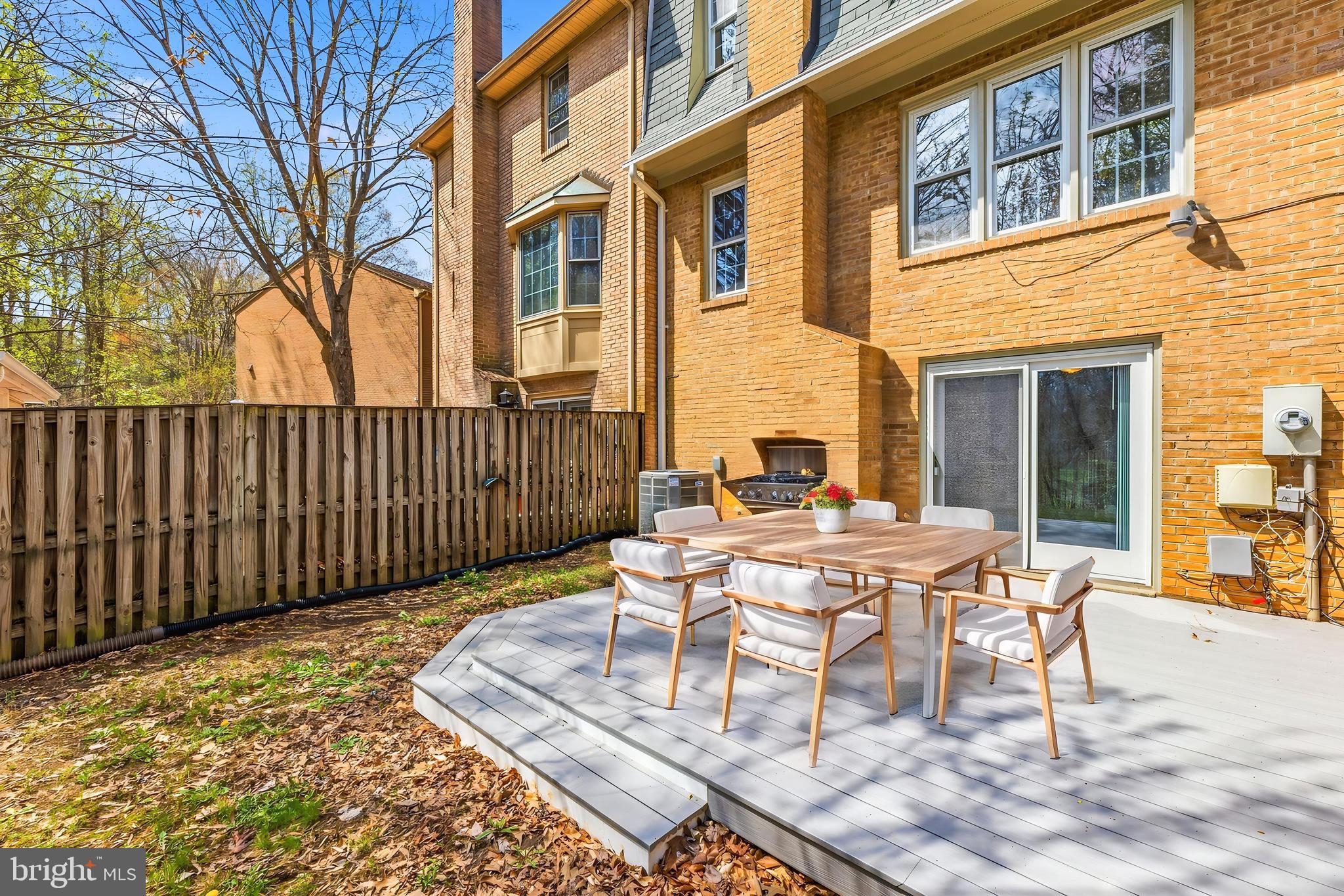 KEENE MILL VILLAGE - Residential