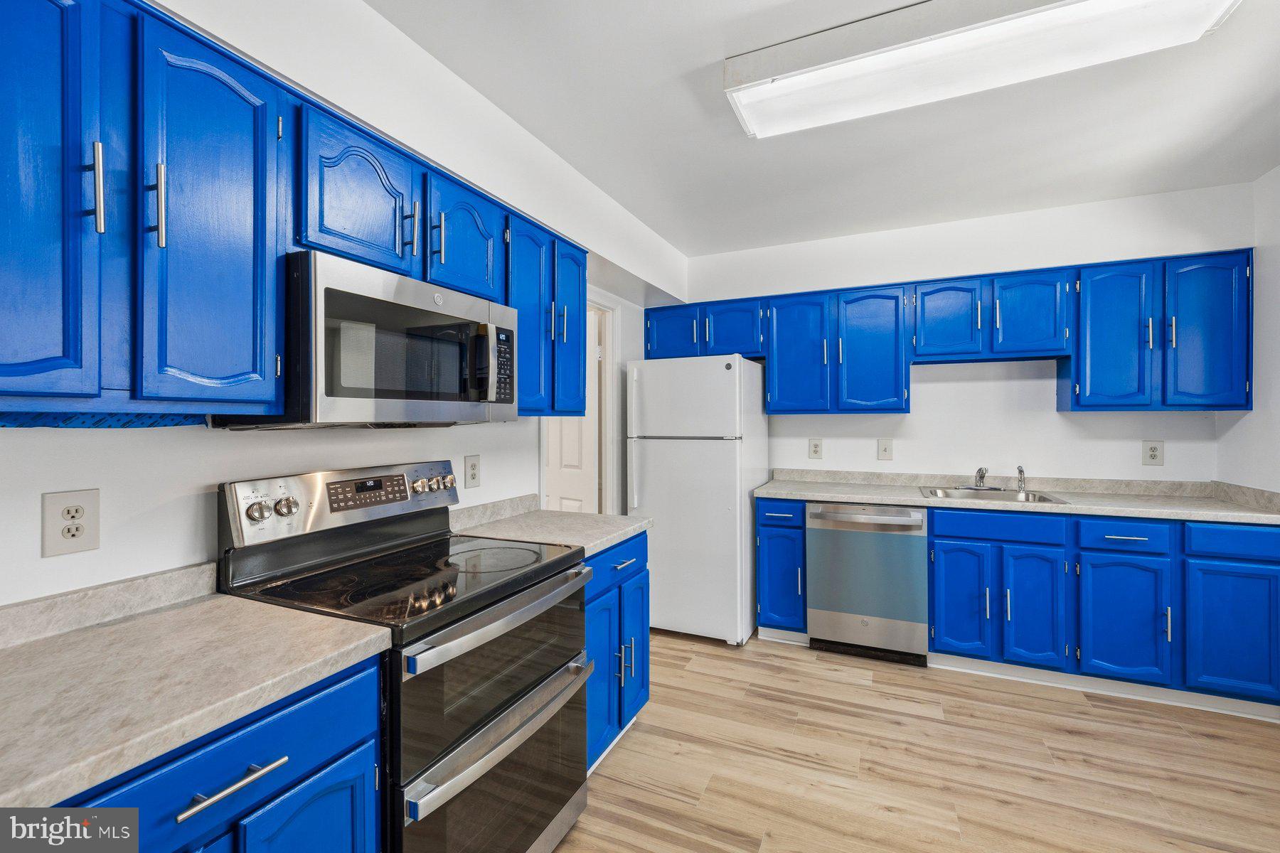 KEENE MILL VILLAGE - Residential