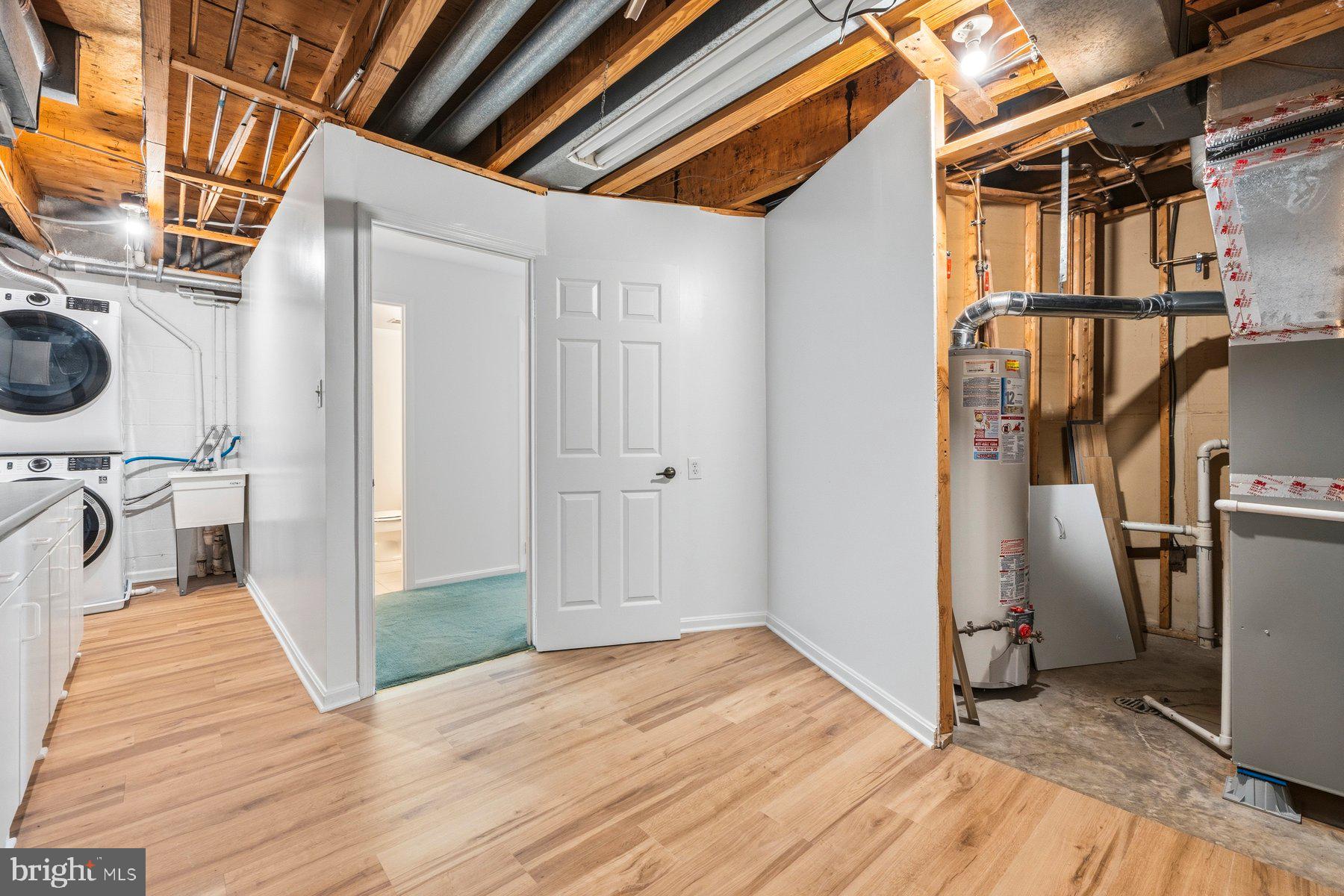 KEENE MILL VILLAGE - Residential