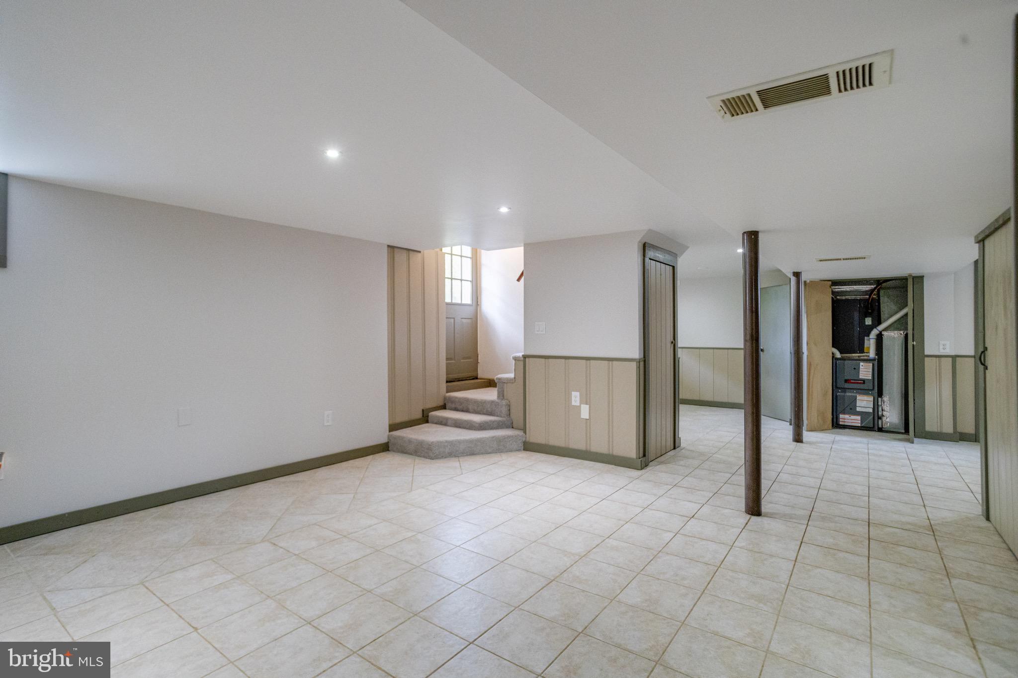 PARKVILLE - Residential