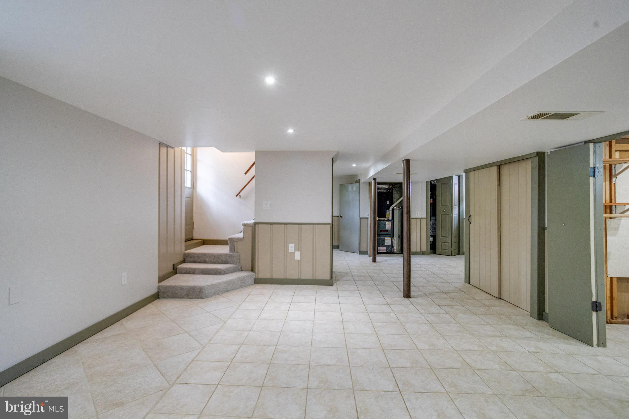 PARKVILLE - Residential
