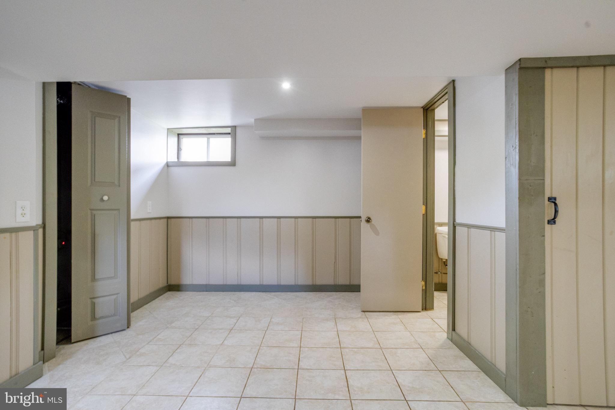 PARKVILLE - Residential