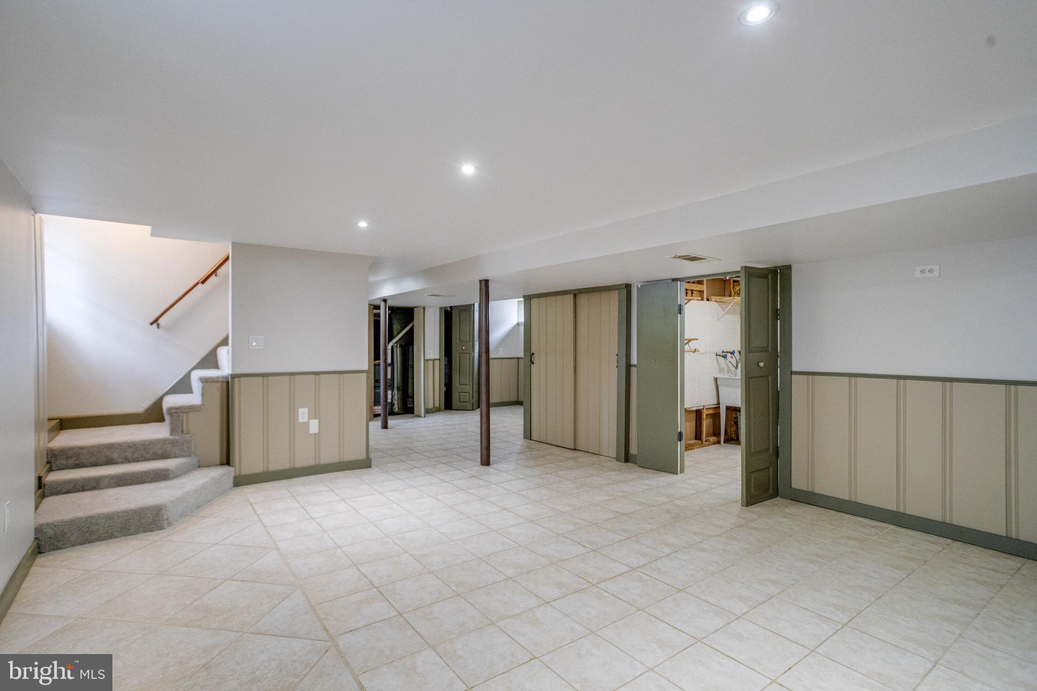 PARKVILLE - Residential