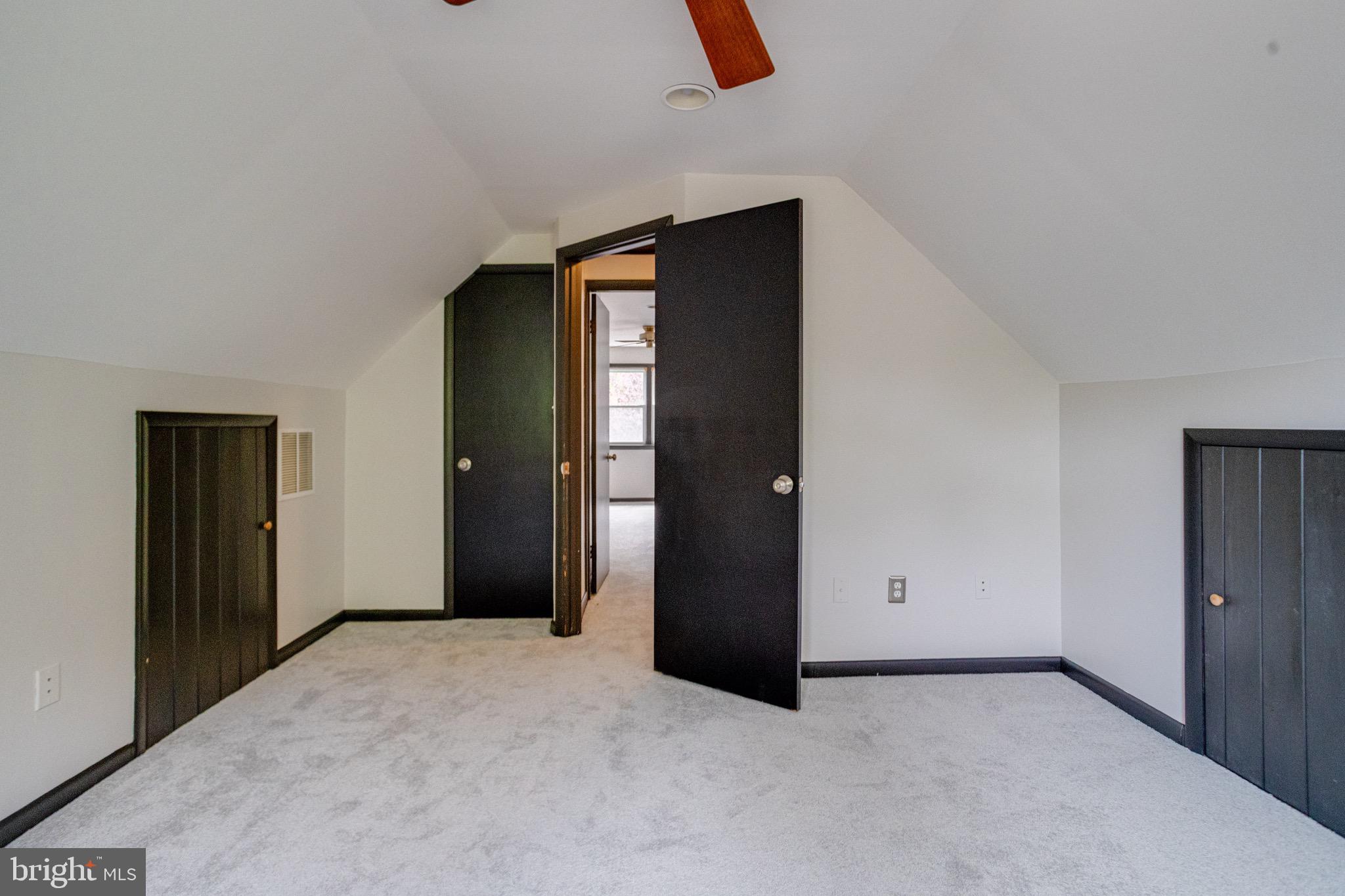 PARKVILLE - Residential
