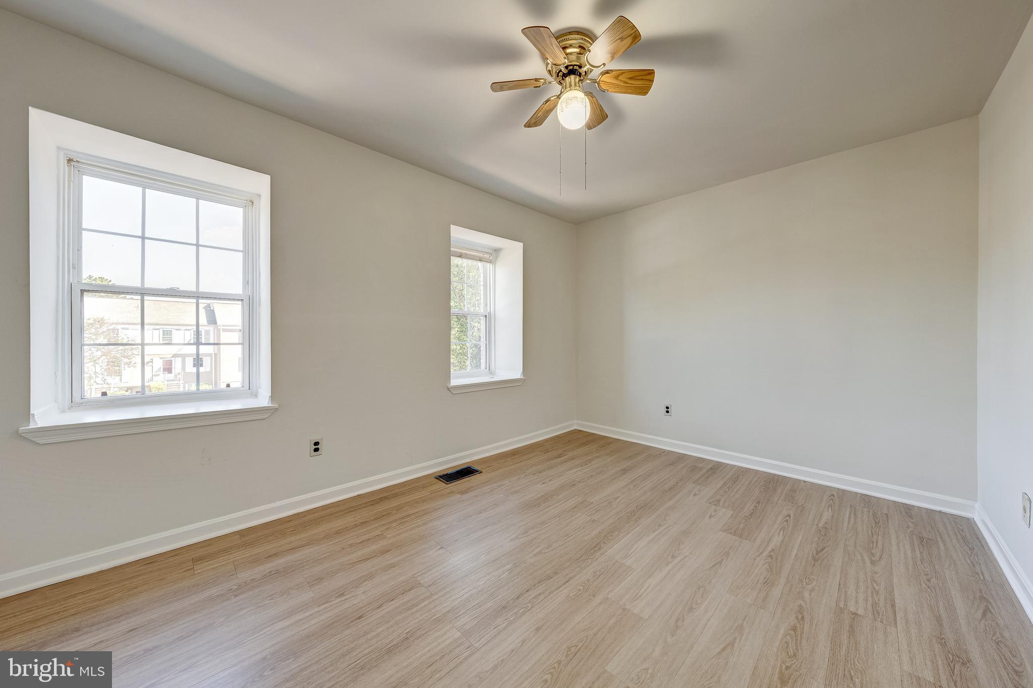 THE MEADOWS - Residential