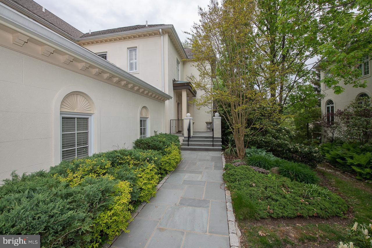 WRENFIELD - Residential