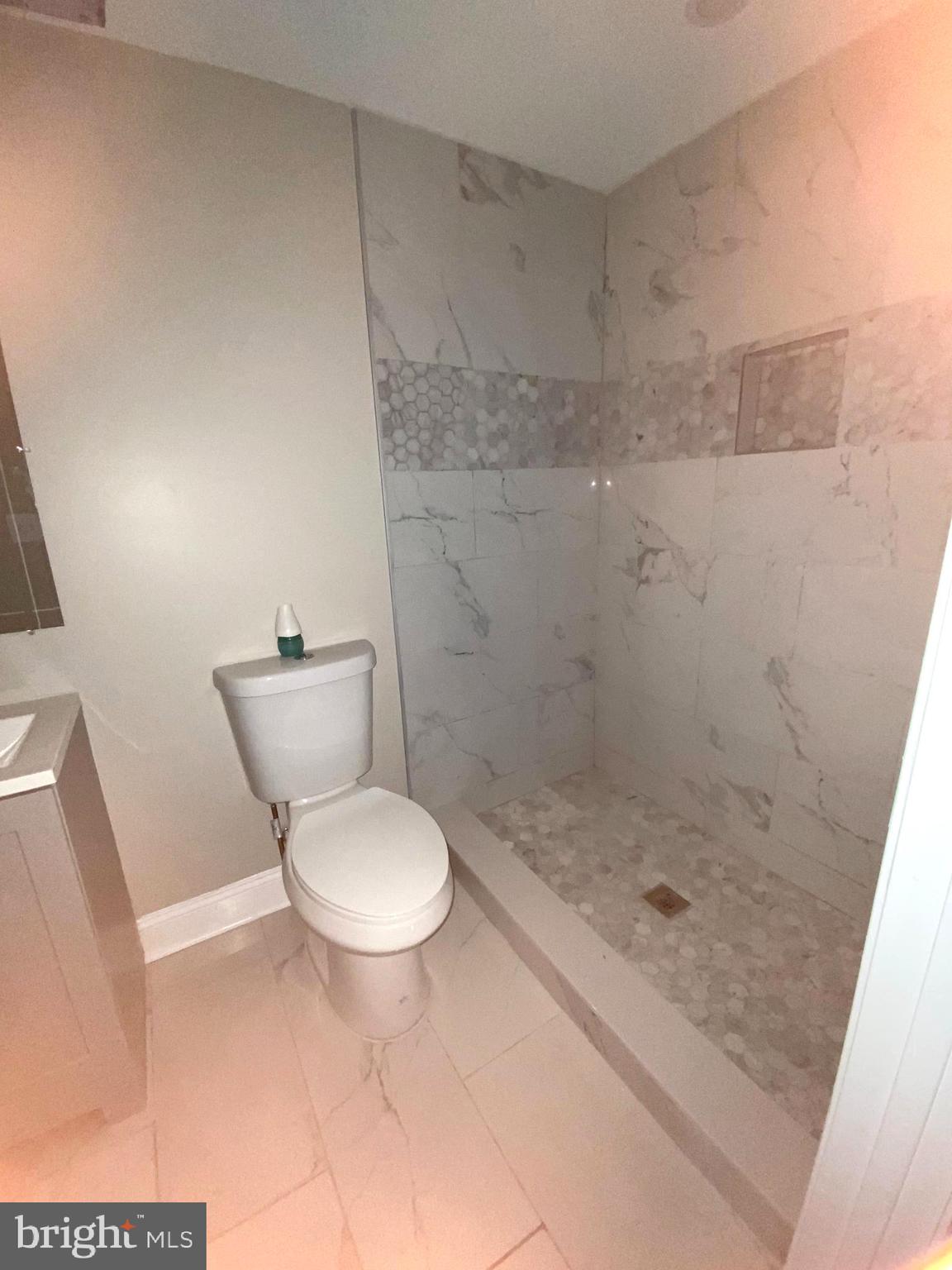 ROGNEL HEIGHTS - Residential