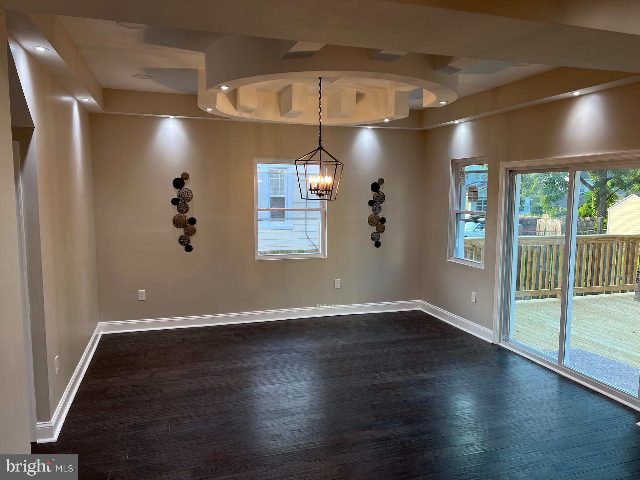 ROGNEL HEIGHTS - Residential