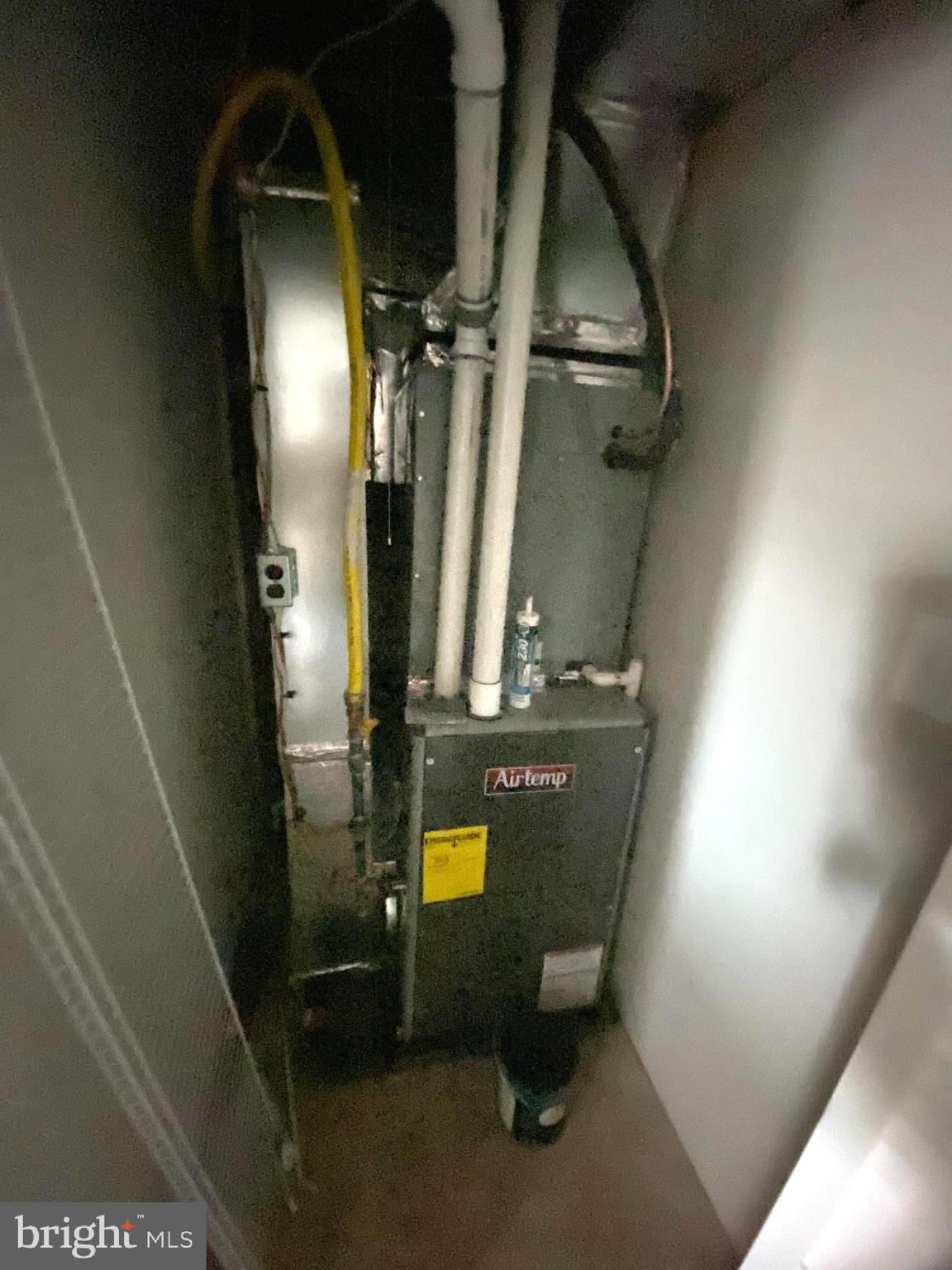 ROGNEL HEIGHTS - Residential