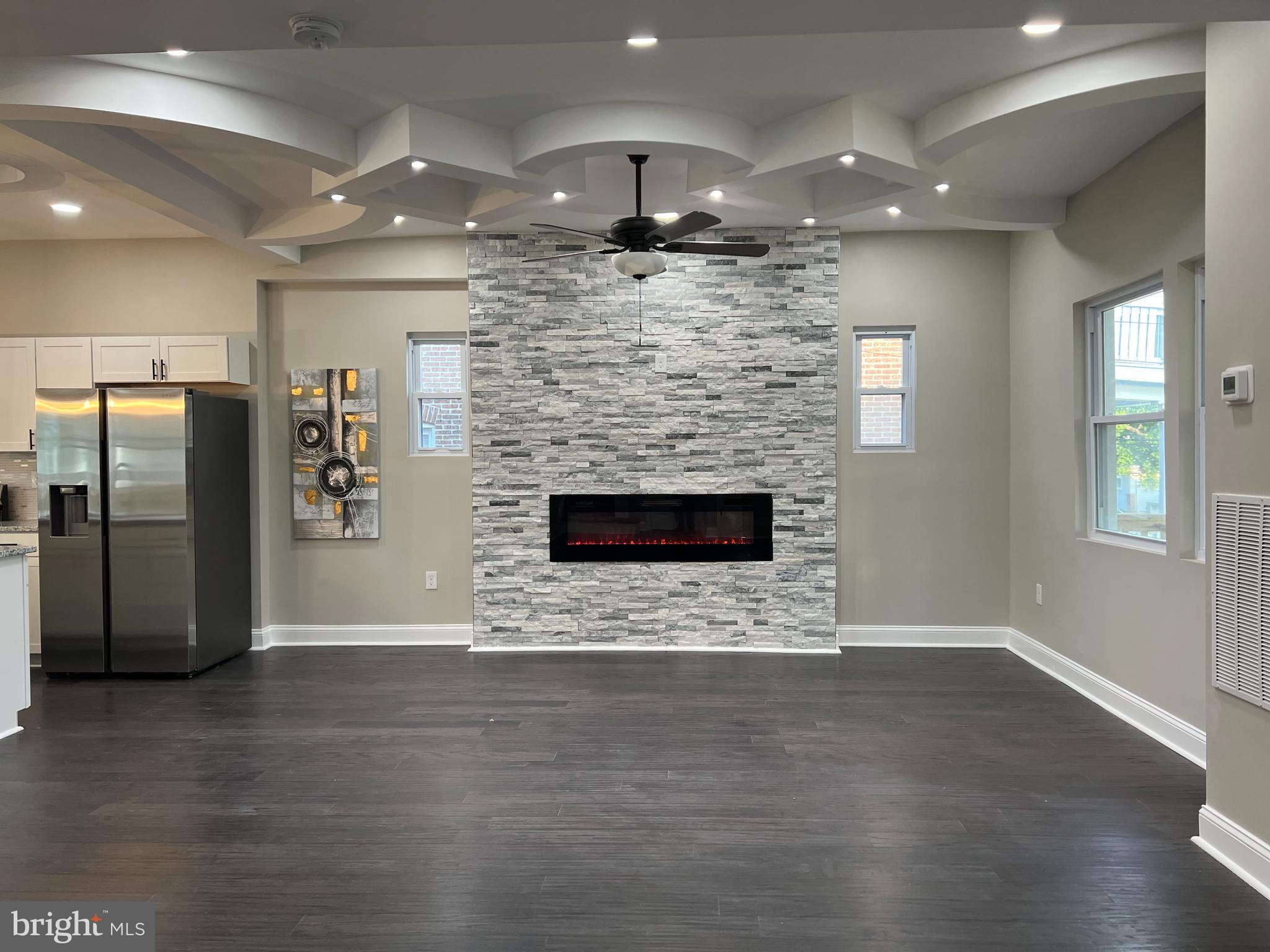 ROGNEL HEIGHTS - Residential