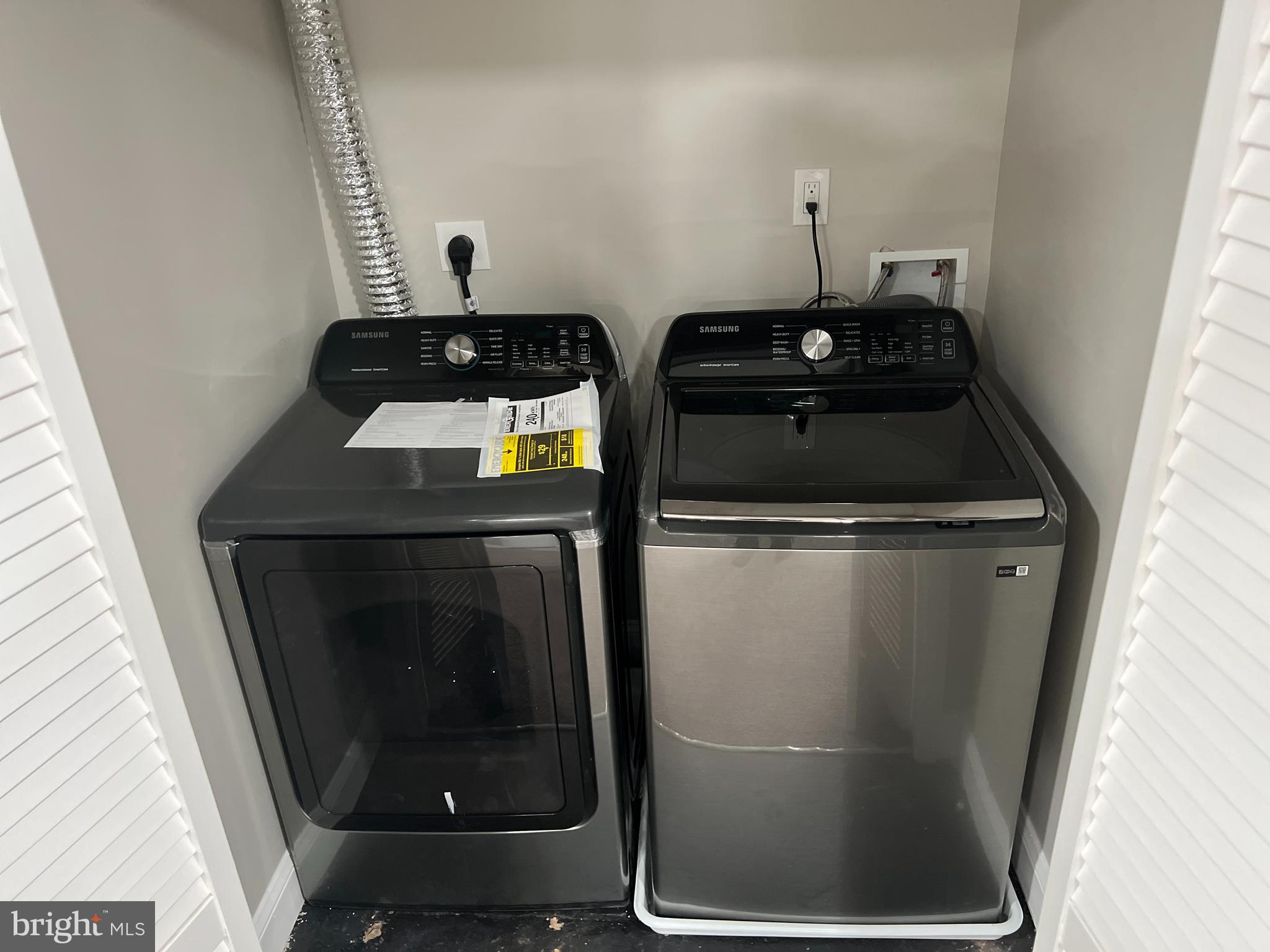 ROGNEL HEIGHTS - Residential