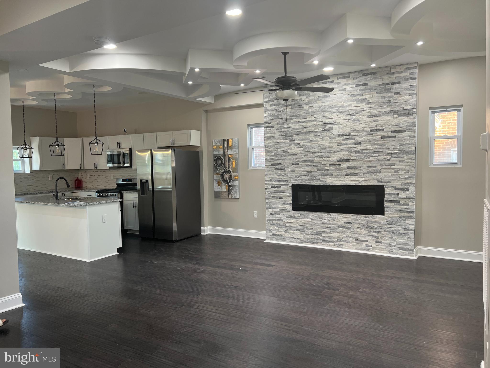 ROGNEL HEIGHTS - Residential