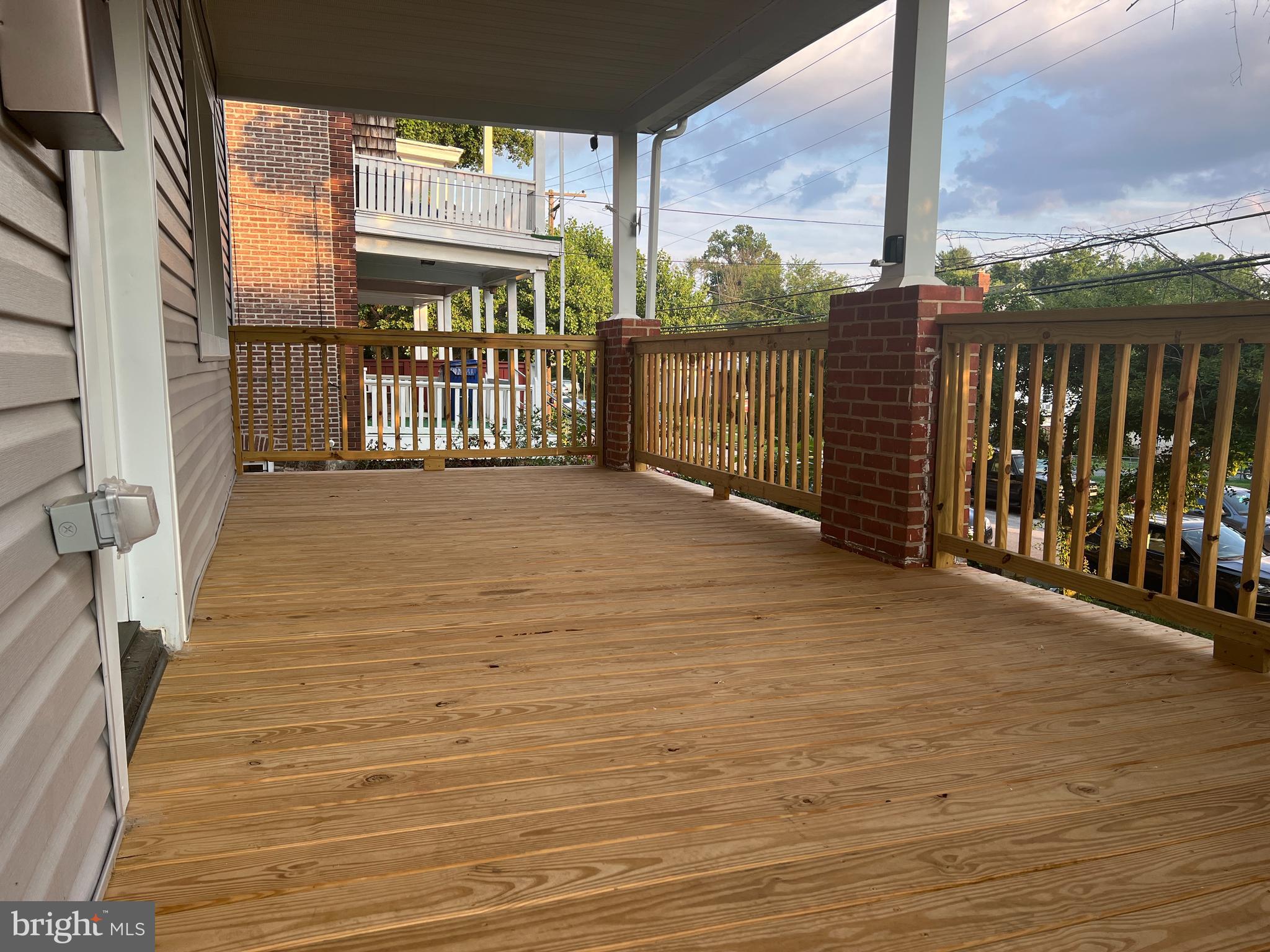 ROGNEL HEIGHTS - Residential