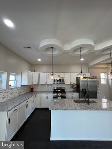 ROGNEL HEIGHTS - Residential