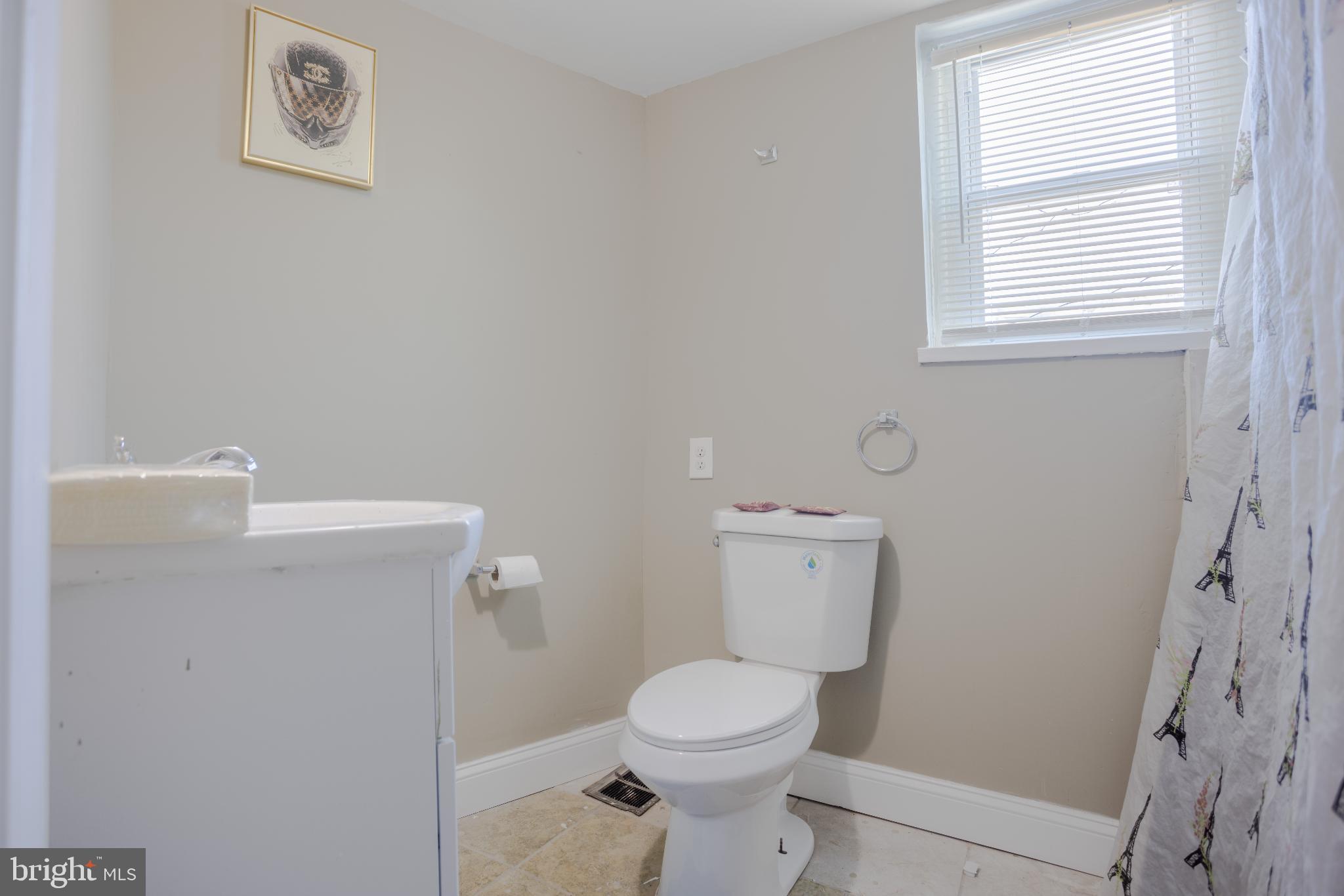 POINT BREEZE - Residential