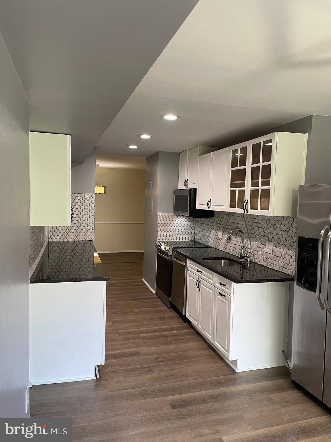 VILLA RIDGE CONDOMINIUM - Residential