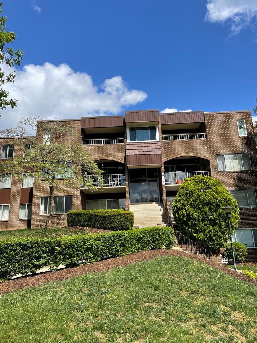 Welcome to this beautifully maintained 3-bedroom, 2-bath condo in the desirable Villa Ridge Condominium community. Offering 1,349 square feet of well-designed living space, this home combines comfort, convenience, and value.

The open floor plan features a spacious living and dining area filled with natural light, ideal for both everyday living and entertaining. The kitchen is equipped with modern appliances, including an electric cooktop, built-in microwave, oven/range, dishwasher, and disposal, providing both functionality and style. An in-unit washer and dryer add to the convenience.

The primary suite and two additional bedrooms offer flexible space for guests, a home office, or family living. The solid brick construction enhances both durability and sound insulation.

Villa Ridge residents enjoy a variety of amenities, including a community pool, basketball courts, and a community center. The condo fee includes electricity, water, trash, and common area maintenance—providing predictable monthly expenses and added value.

Ideally located with easy access to public transportation, shopping, dining, and major commuter routes, this home offers both comfort and accessibility.

Seller is offering a $5,000 closing cost credit with a full-price offer.