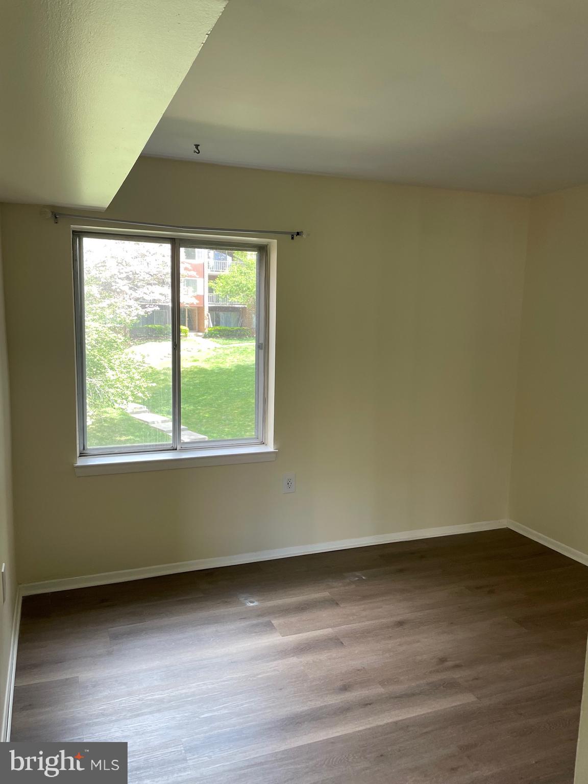 VILLA RIDGE CONDOMINIUM - Residential